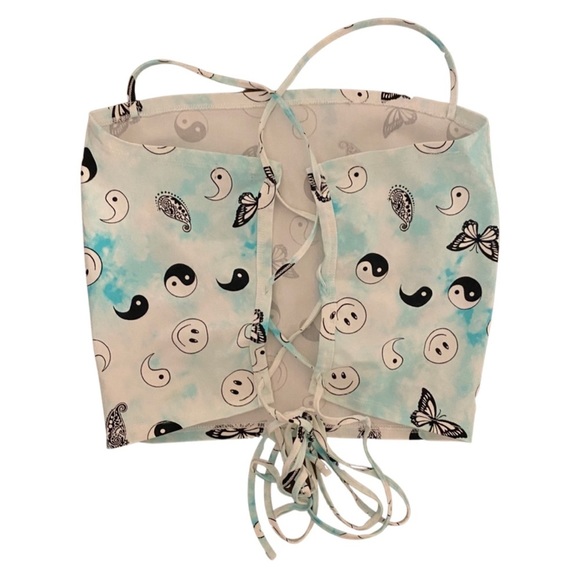 RUE 21 lace up smiley yin Yang top - Picture 2 of 4